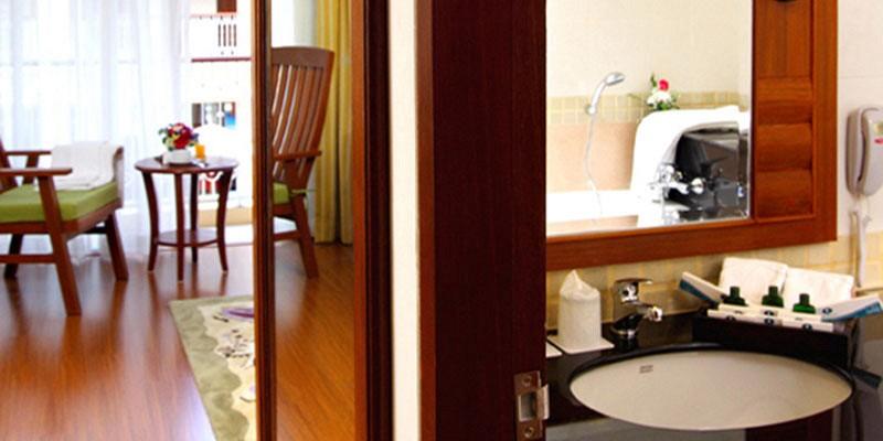 Kalim Resort Patong Экстерьер фото