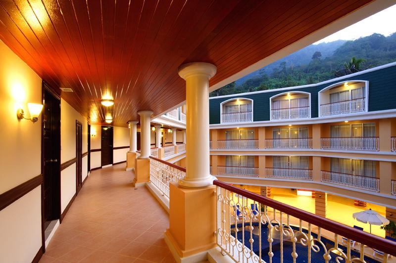 Kalim Resort Patong Экстерьер фото