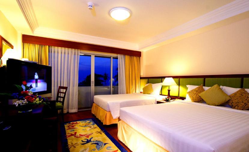 Kalim Resort Patong Экстерьер фото