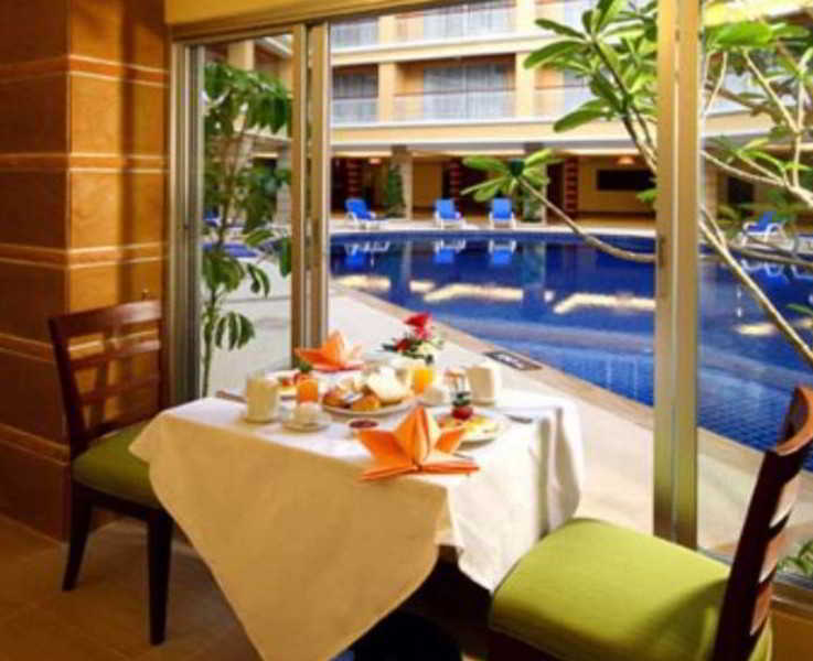 Kalim Resort Patong Экстерьер фото